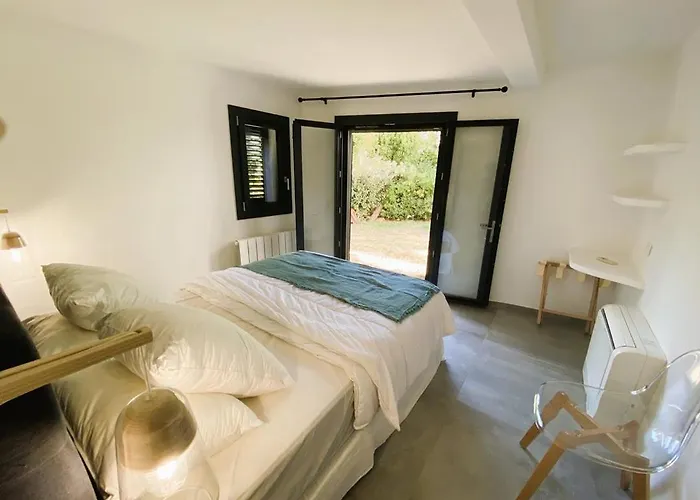 Vila Arazu, 10 Personnes, Piscine Chauffee, Vue Mer, 15 Minutes A Pieds