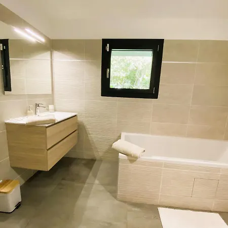 Arazu, 10 Personnes, Piscine Chauffee, Vue Mer, 15 Minutes A Pieds Βίλα *