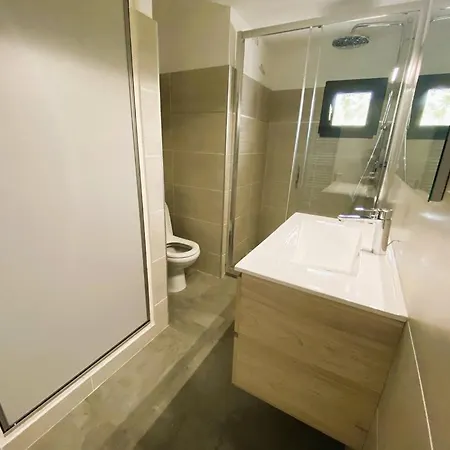 Arazu, 10 Personnes, Piscine Chauffee, Vue Mer, 15 Minutes A Pieds Cirendinu