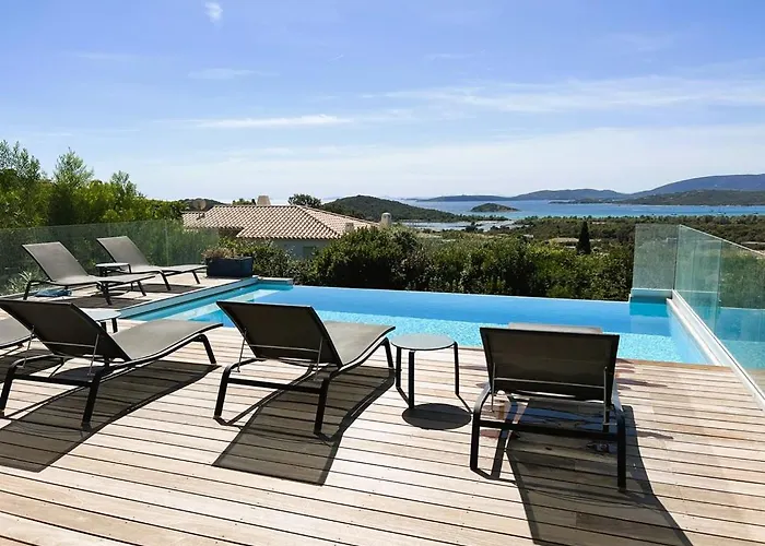 Arazu, 10 Personnes, Piscine Chauffee, Vue Mer, 15 Minutes A Pieds * Cirendinu