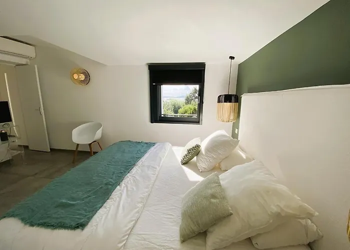 别墅 Arazu, 10 Personnes, Piscine Chauffee, Vue Mer, 15 Minutes A Pieds *